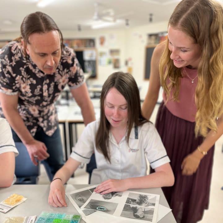 426118849529748_1328574202617537-1