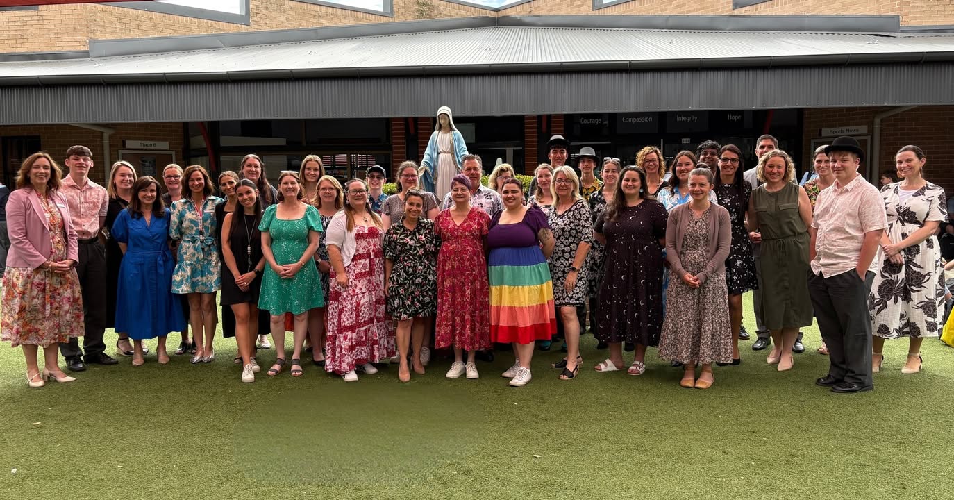 426118849529748_1336523125155978-1