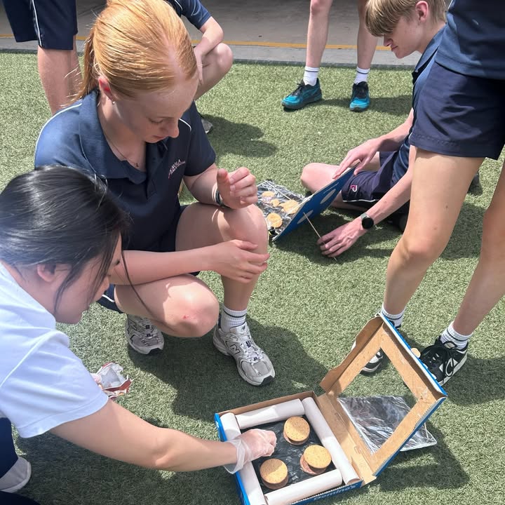 426118849529748_1342476431227314-1