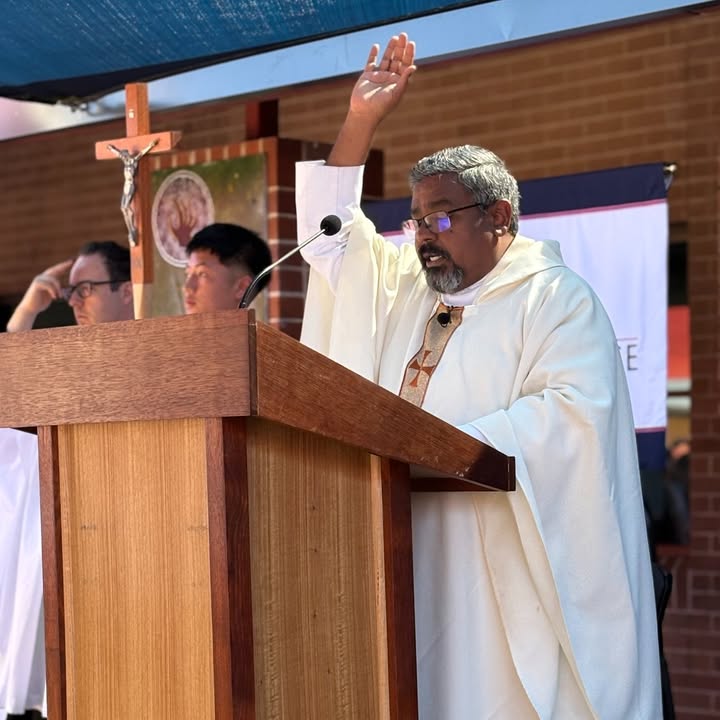 426118849529748_1411222627686027-1